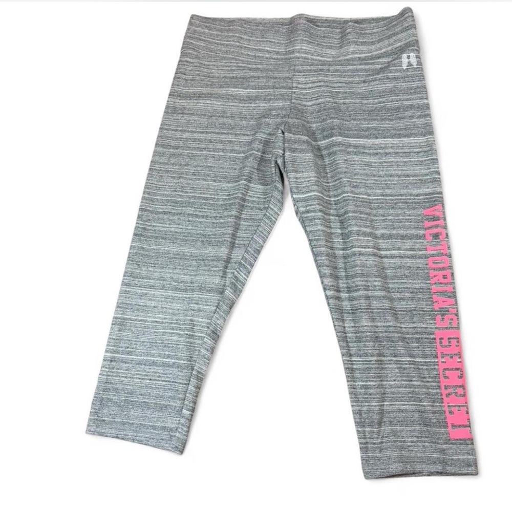 Victoria’s Secret PINK Gray Capri Leggings Pink Logo Size L Athleisure Y2K